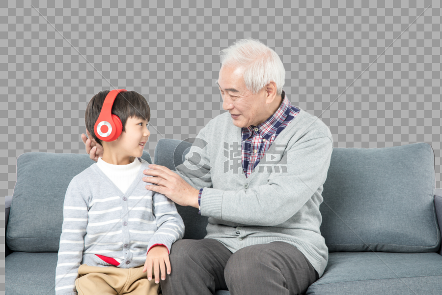 爷孙俩在听音乐图片素材免费下载
