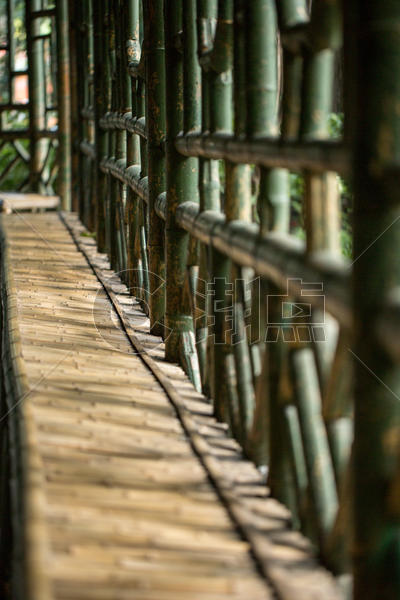 自然竹制长椅图片素材免费下载