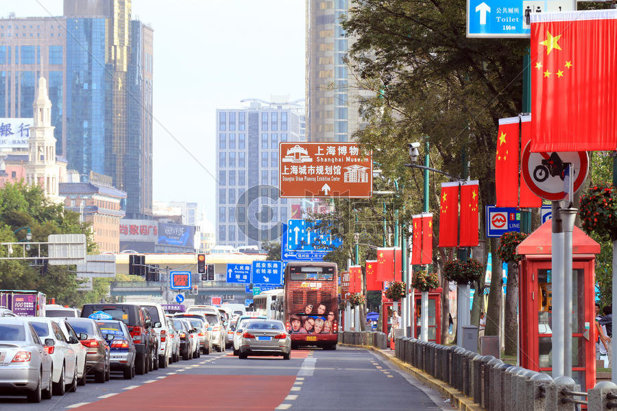 上海外滩国庆旅游街景图片素材免费下载