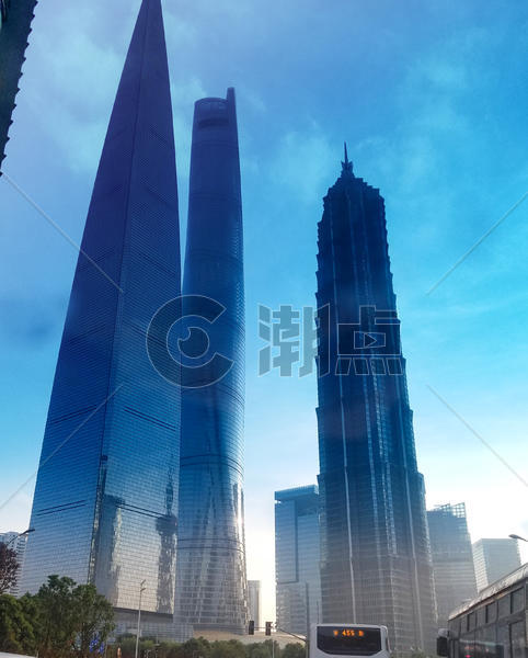 上海高楼图片素材免费下载