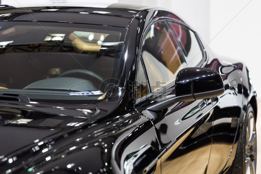 黑色高级豪华轿车效率安全图片素材免费下载
