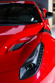 红色跑车高级豪华汽车图片素材免费下载