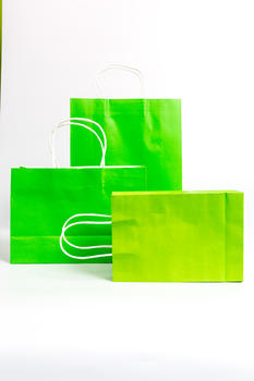 绿色大小手提纸质购物袋图片素材免费下载