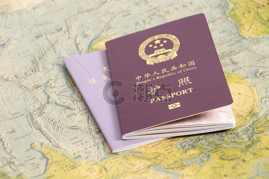 护照港澳台通行证摆拍图片素材免费下载