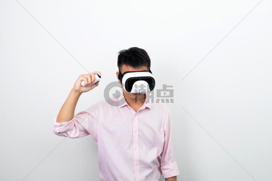 虚拟现实VR眼镜体验图片素材免费下载