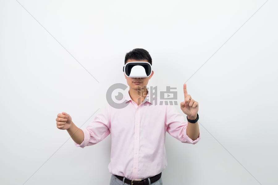 虚拟现实VR商业素材图片素材免费下载
