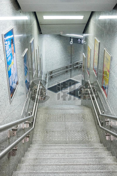 成都地铁楼梯图片素材免费下载