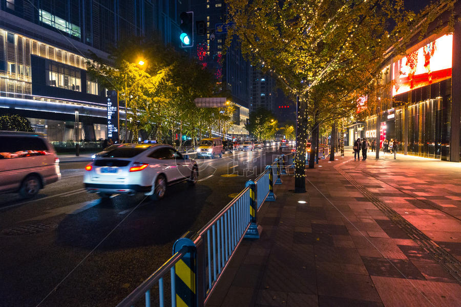市中心繁华商圈夜景图片素材免费下载