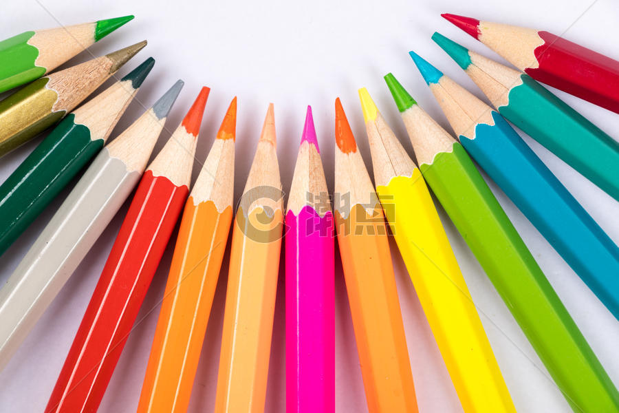 彩色铅笔创意摆拍图片素材免费下载