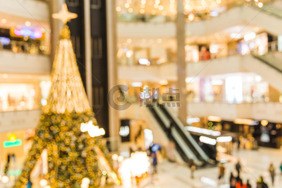 商场大气设计装饰圣诞树图片素材免费下载