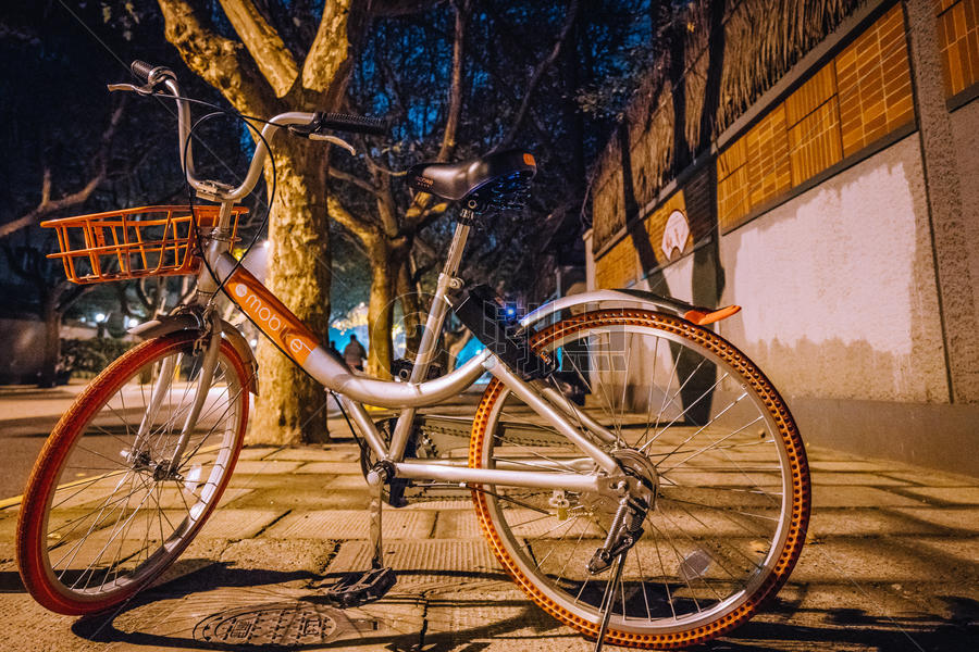 自行车夜景静止拍摄图片素材免费下载
