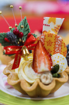圣诞主题cupcake胶片风格美食摄影图片素材免费下载
