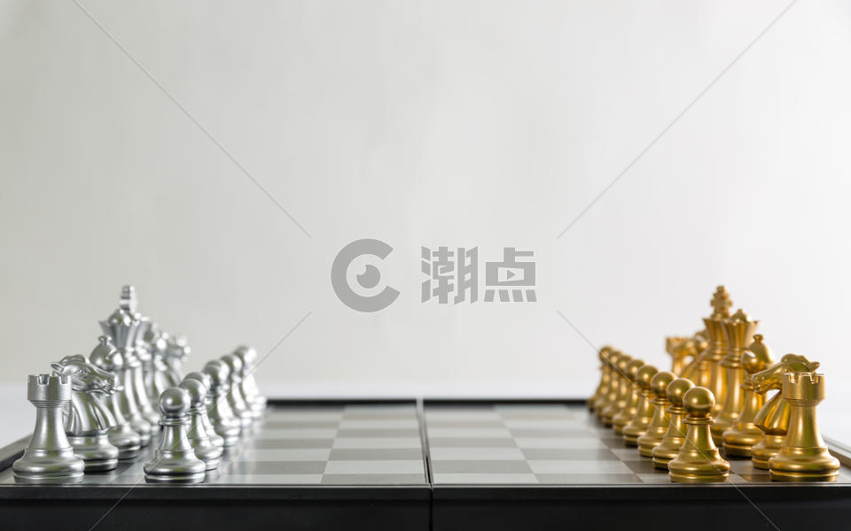 国际象棋平铺摆拍图片素材免费下载