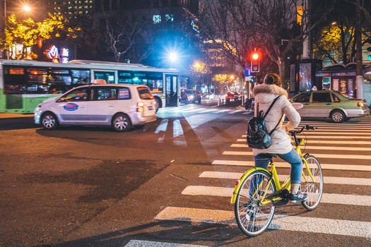 城市共享自行车图片素材免费下载