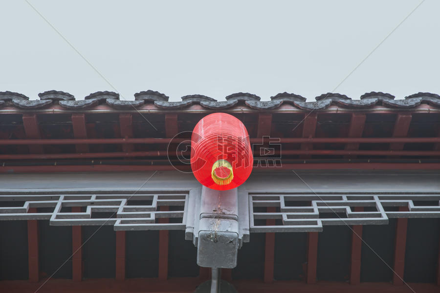 中国春节红灯笼屋檐设计图片素材免费下载