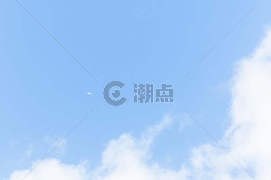 清新蓝天白云飞机留白素材图片素材免费下载