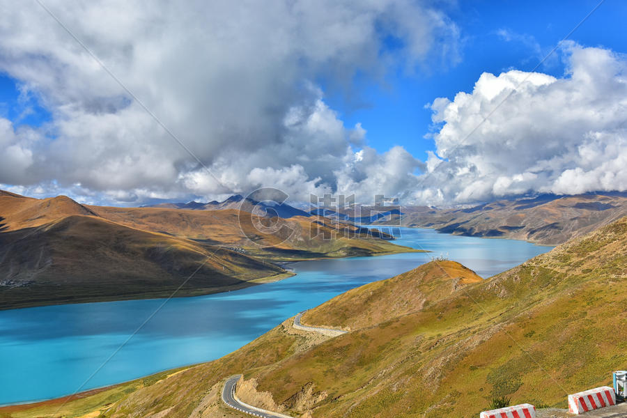 美丽壮观的西藏羊卓雍错湖图片素材免费下载