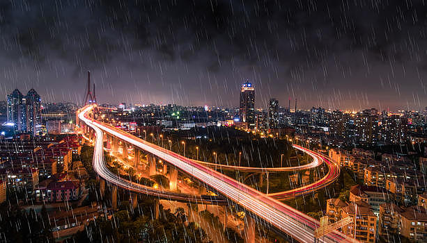 雨天城市背景图片素材免费下载