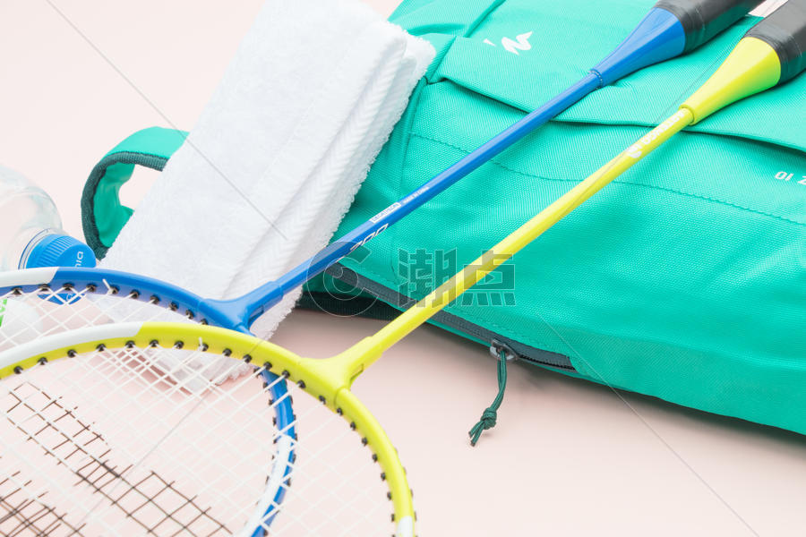 羽毛球运动装备背包小清新素材图片素材免费下载
