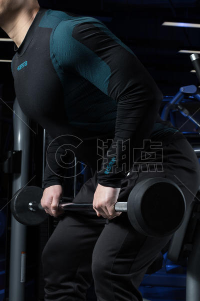 健身房健身运动肌肉动作示范图片素材免费下载