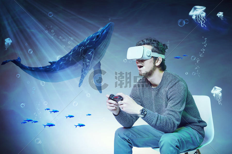 头戴VR在海底遇见鲨鱼图片素材免费下载