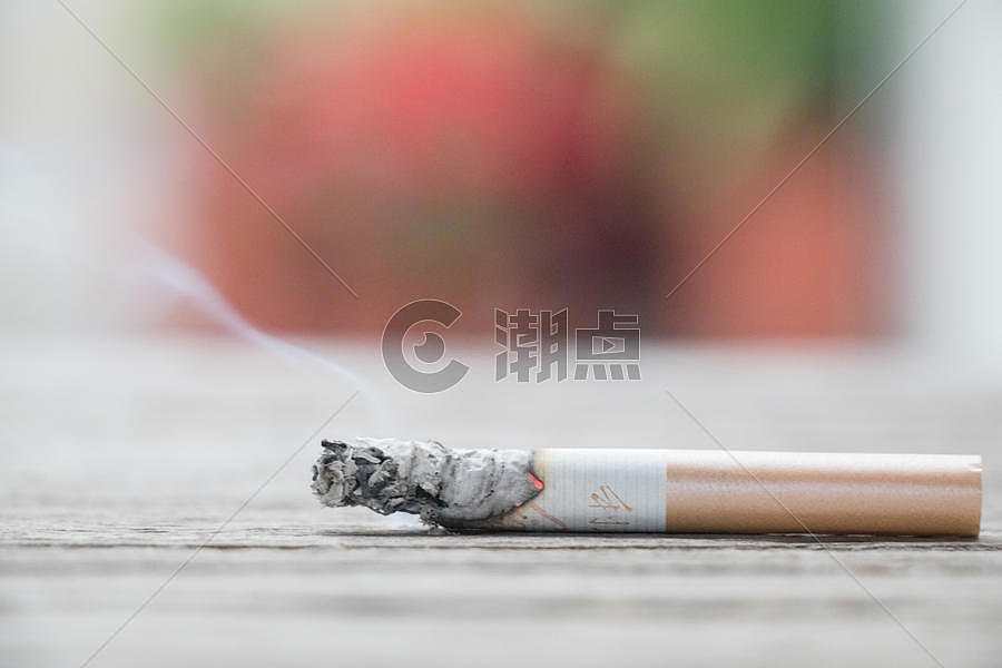 香烟特写图片素材免费下载