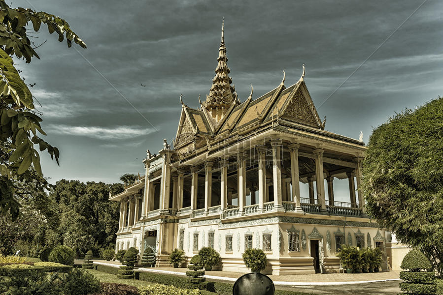 神圣的柬埔寨王宫图片素材免费下载