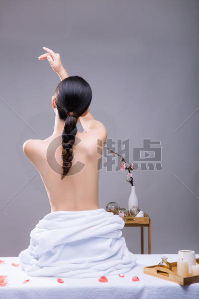 美容养生美女背部展示图片素材免费下载