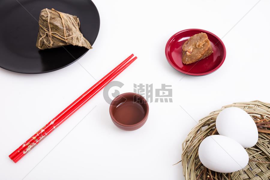 端午节食用粽子桌面简单背景图片素材免费下载