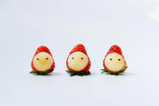 草莓小红帽图片素材免费下载