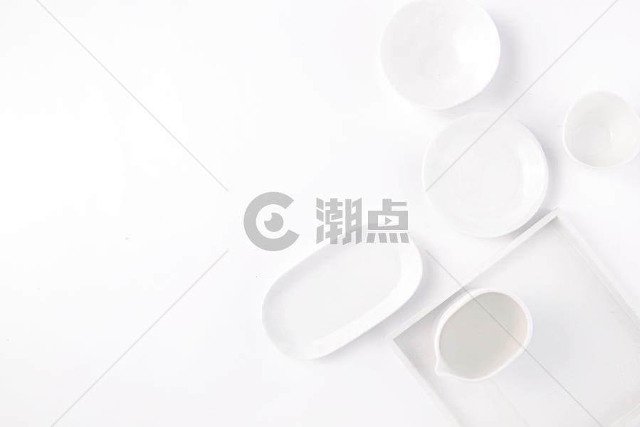 白色器皿静物图片素材免费下载
