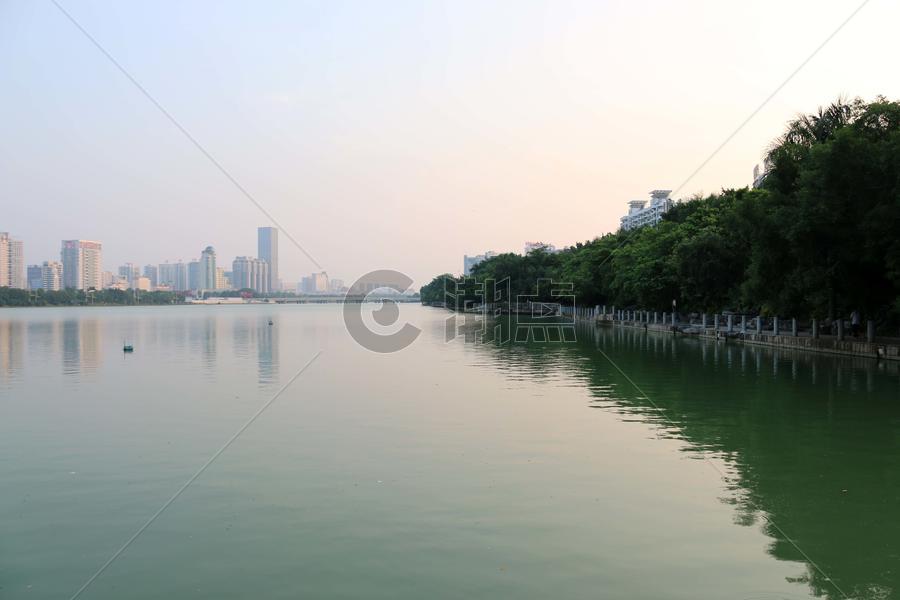 南宁  湖面  城市图片素材免费下载