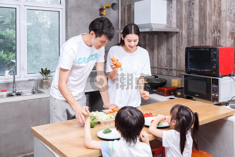 家庭亲子厨艺图片素材免费下载