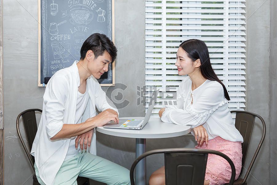 情侣约会摄影图5119*3413图片素材免费下载-编号656106-潮点视频
