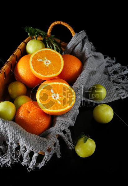 一篮子橙子图片素材免费下载