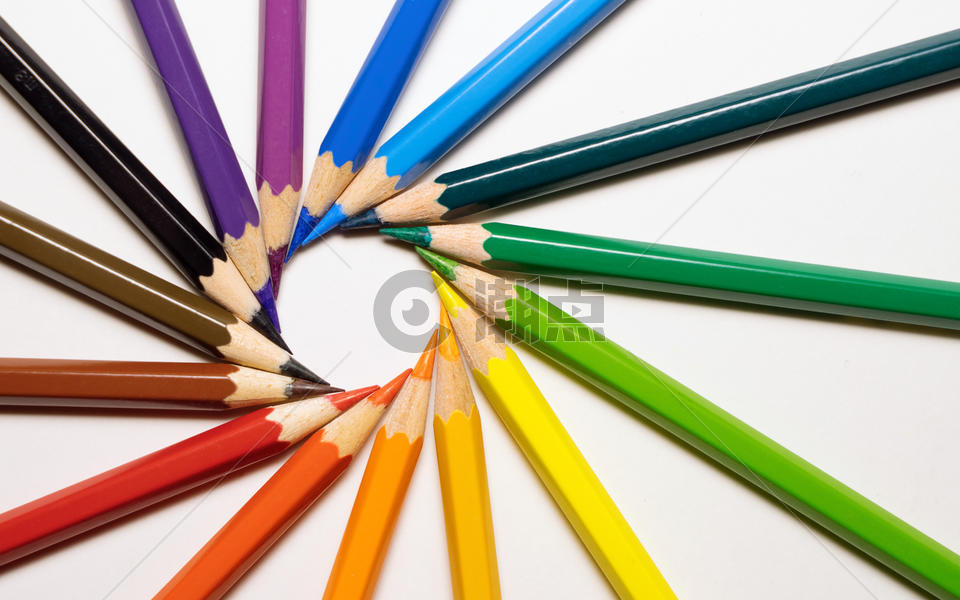 艳丽的彩色铅笔图片素材免费下载