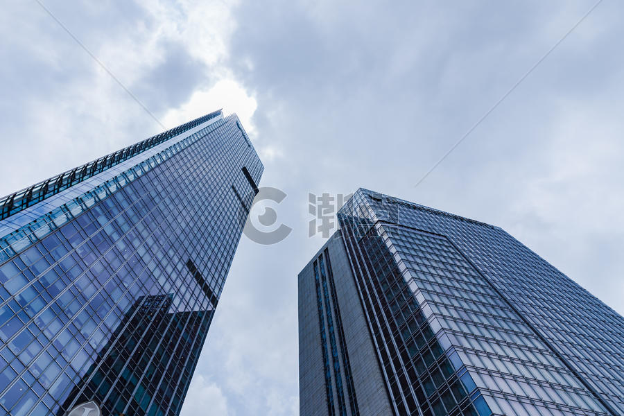上海浦西大气商务大楼建筑图片素材免费下载