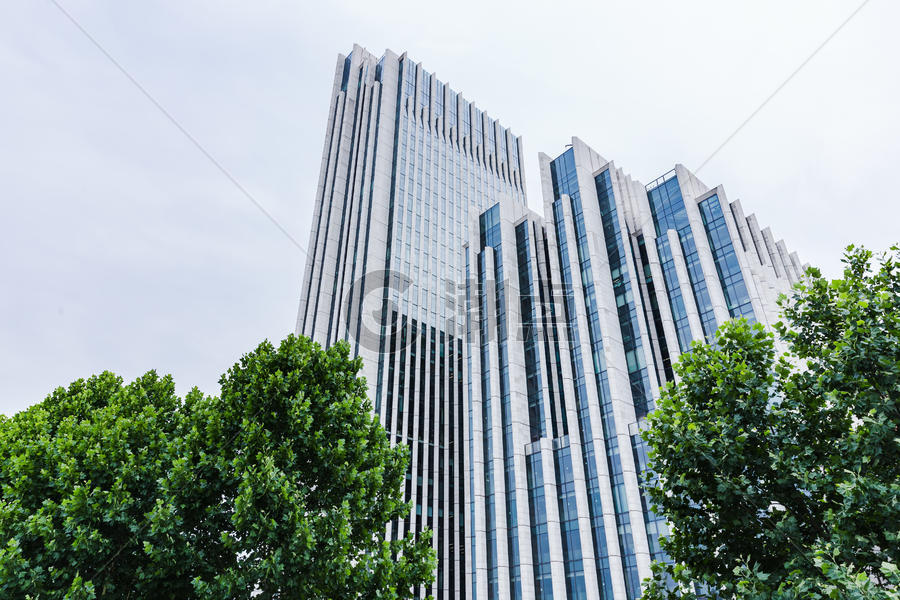 上海外滩大气商业大厦图片素材免费下载