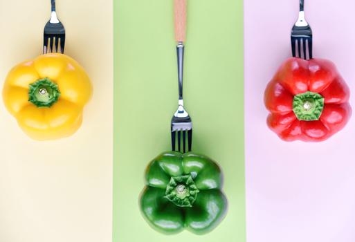 叉子上的蔬菜图片素材免费下载