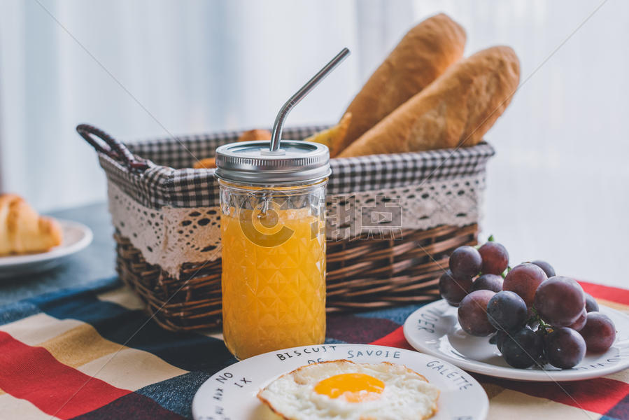 西餐早餐面包橙汁水果图片素材免费下载