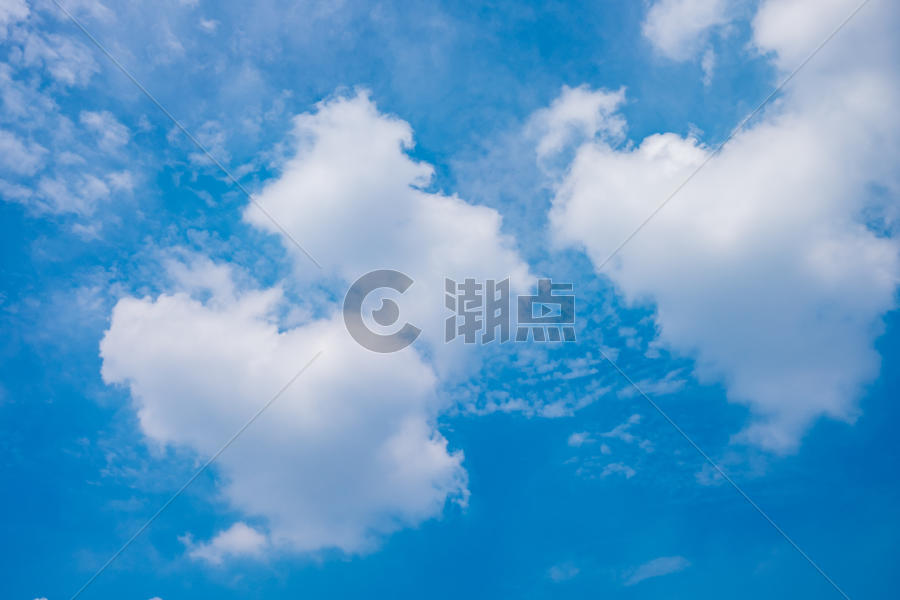 蓝天白云背景图片素材免费下载