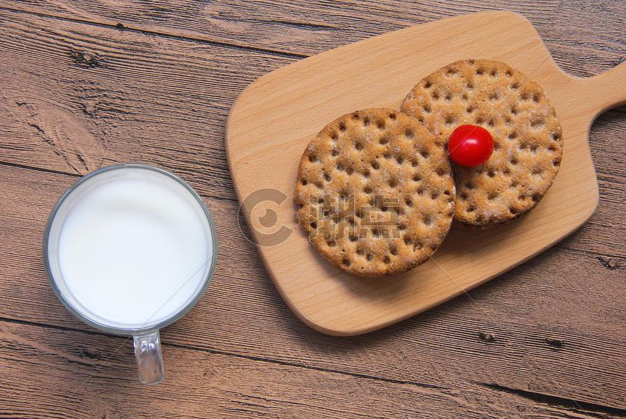 牛奶饼干美味营养早餐图片素材免费下载