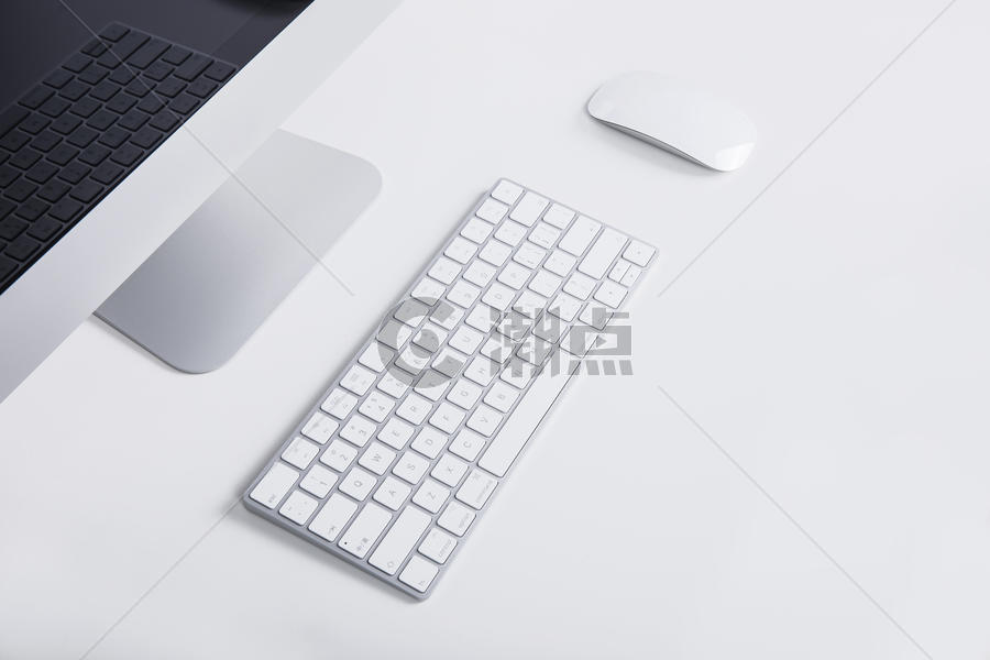 商务鼠标键盘电脑留白办公桌图片素材免费下载
