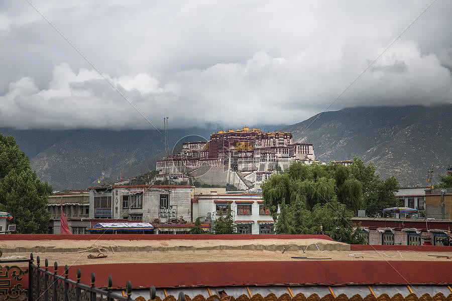 西藏拉萨大昭寺风光图片素材免费下载