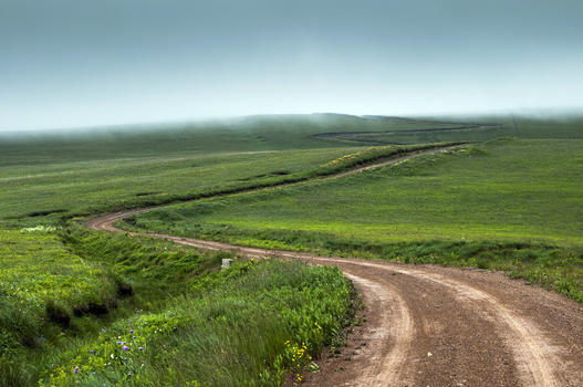 新疆草原之路图片素材免费下载
