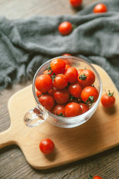 夏日水果小番茄图片素材免费下载