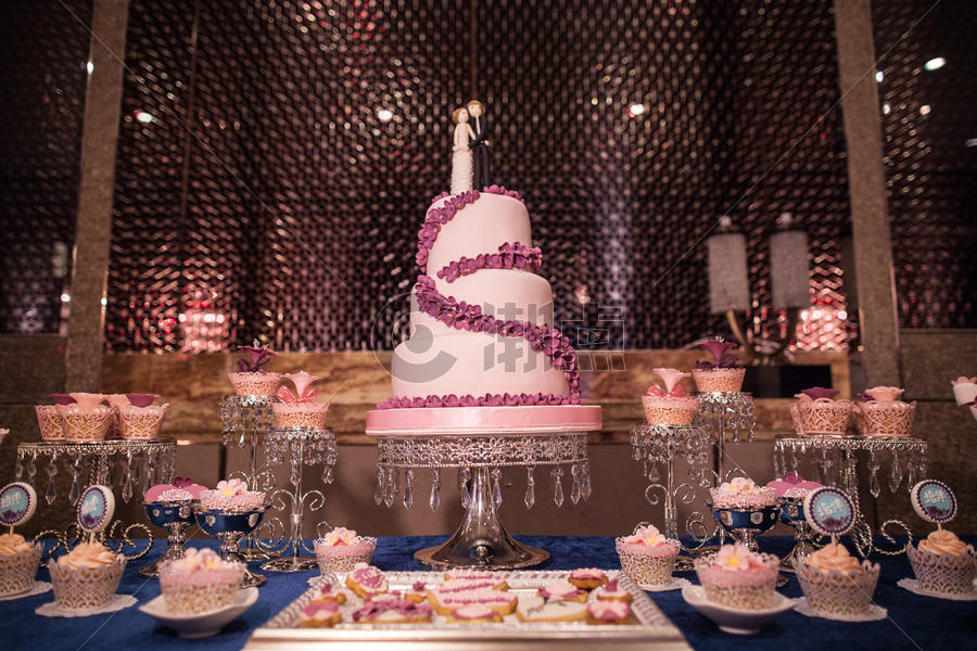 婚礼上的甜品台图片素材免费下载