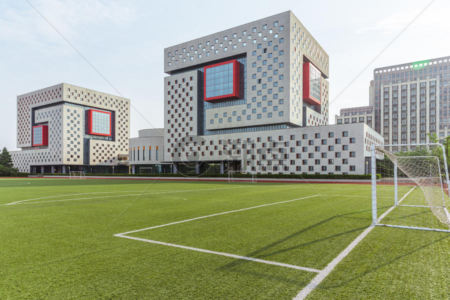 上海视觉艺术学院足球场图片素材免费下载