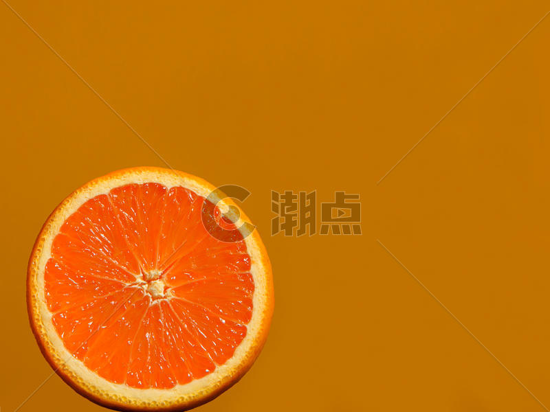 纯色背景橙子切面图片素材免费下载