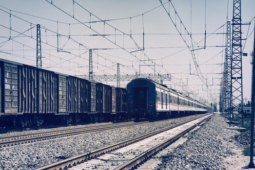 怀旧色的中国老式火车照片图片素材免费下载